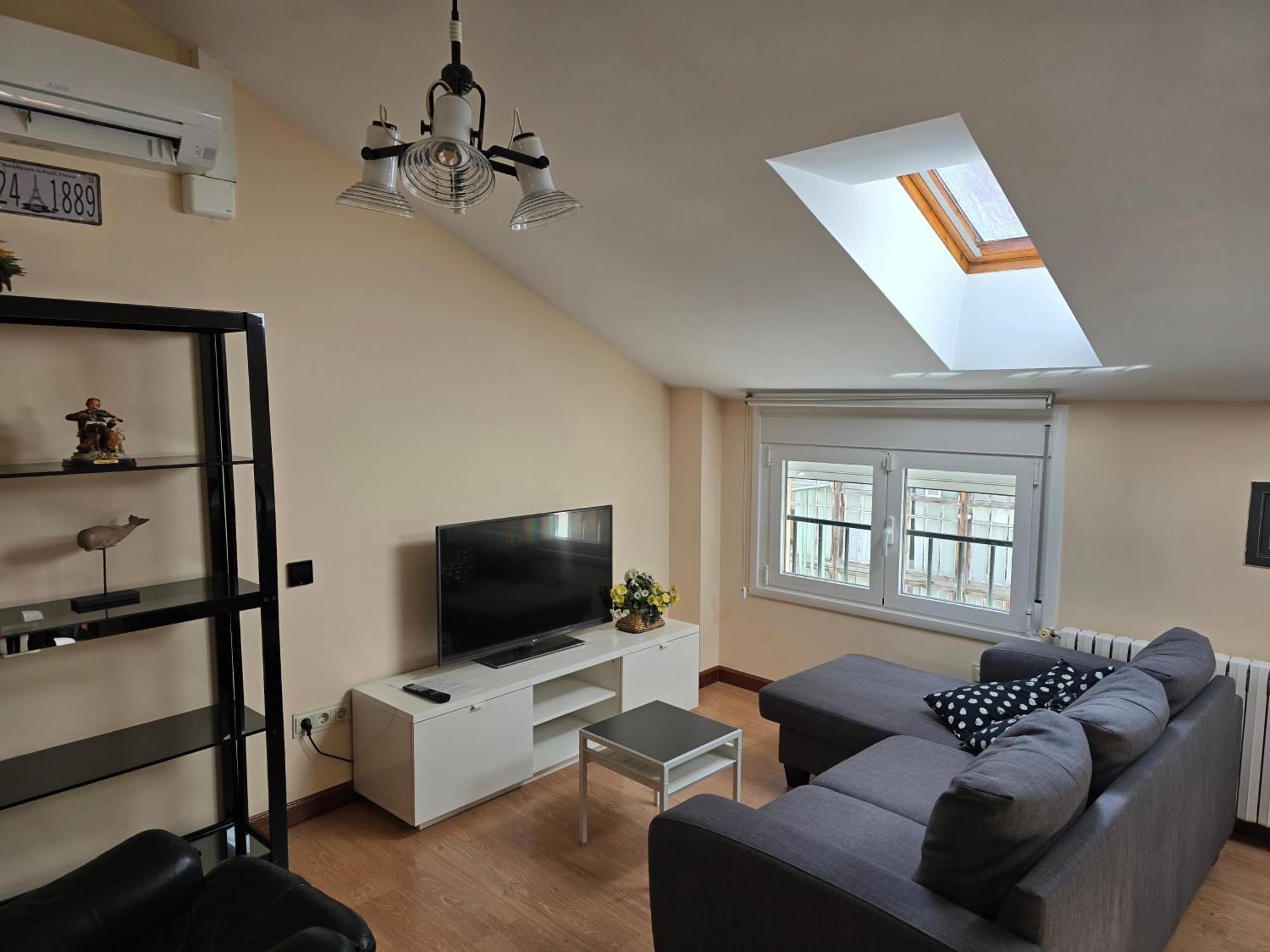 Emilia -Claudio Moyano Apartment บายาโดลิด ภายนอก รูปภาพ